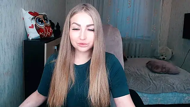  KittyBoo online show from December 14, 7:25 am