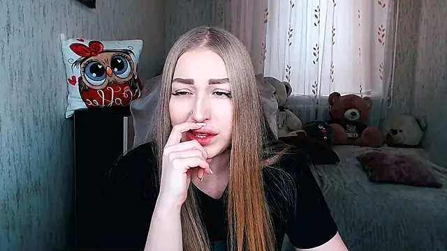 Snapshot of _KittyBoo chatting on February 20, 10:06 am KittyBoo online show from February 20, 10:06 am