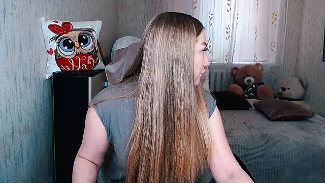 Snapshot of _KittyBoo chatting on February 11, 8:36 am KittyBoo online show from February 11, 8:36 am