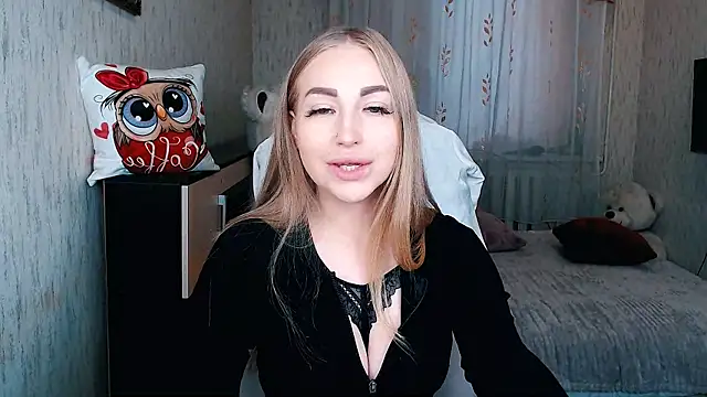  KittyBoo online show from November 18, 7:22 am