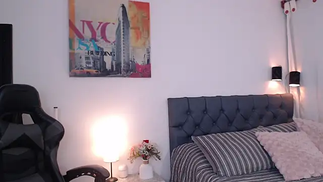 miawilson 1 online show from December 3, 4:24 am