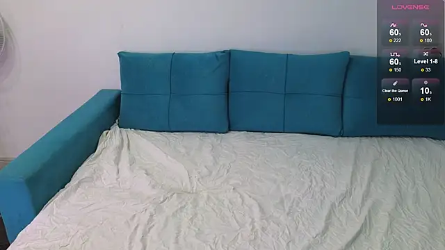 July Kane online show from November 13, 6:39 am