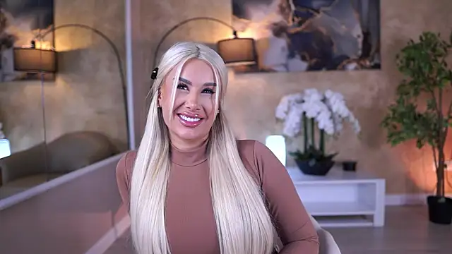 EvaZane online show from March 27, 8:43 pm