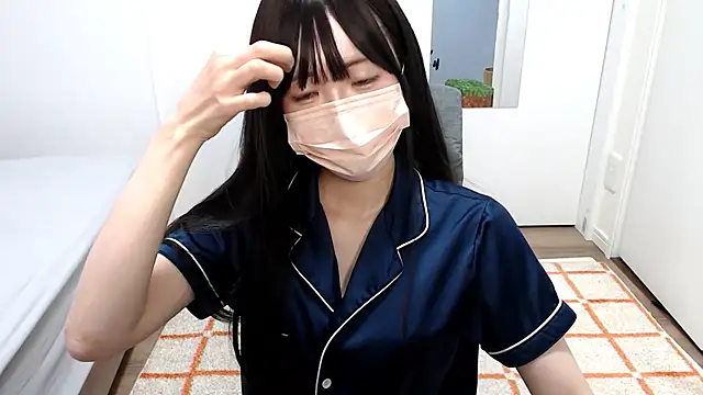  mi tsu ki  online show from February 22, 10:09 pm