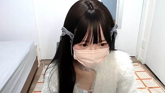  mi tsu ki  online show from February 23, 4:28 am