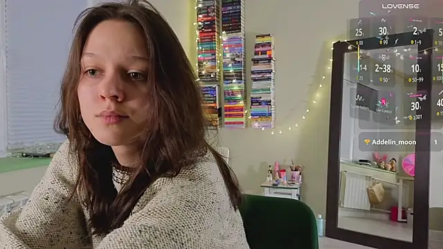 Addelin Moon online show from February 18, 2:31 am