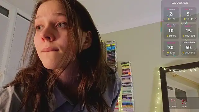 Addelin Moon online show from March 19, 7:36 pm