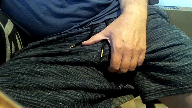 Snapshot of sexxx-mike chatting on November 2, 3:17 pm sexxx-mike online show from November 2, 3:17 pm