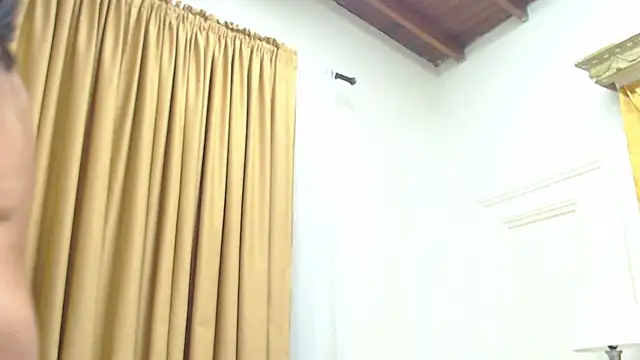 MiaCallie online show from March 2, 7:52 pm