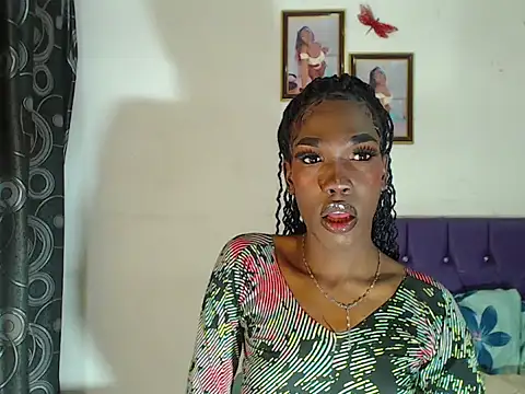 KandyHot  online show from February 12, 2:22 am