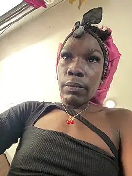 KandyHot  online show from March 25, 3:00 pm