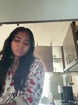 ViolettaSummer online show from May 18, 5:07 pm