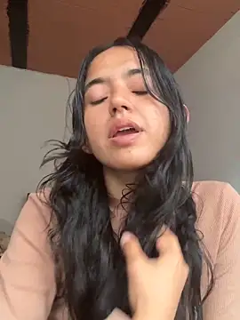 ViolettaSummer online show from March 28, 9:27 pm