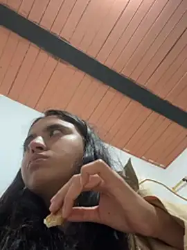 ViolettaSummer online show from February 28, 11:59 pm