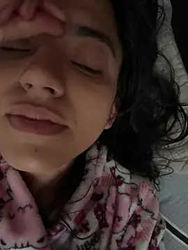 ViolettaSummer online show from May 22, 1:42 pm