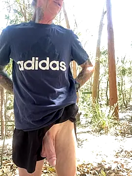 hhhorniee online show from October 6, 2:46 am