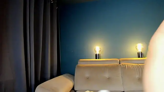 Snapshot of Project-Raven chatting on January 15, 7:06 pm Project-Raven online show from January 15, 7:06 pm