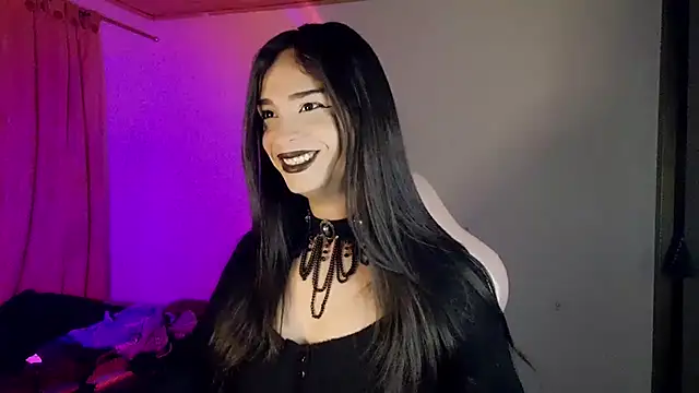 Dollbehavior  online show from May 12, 6:32 am