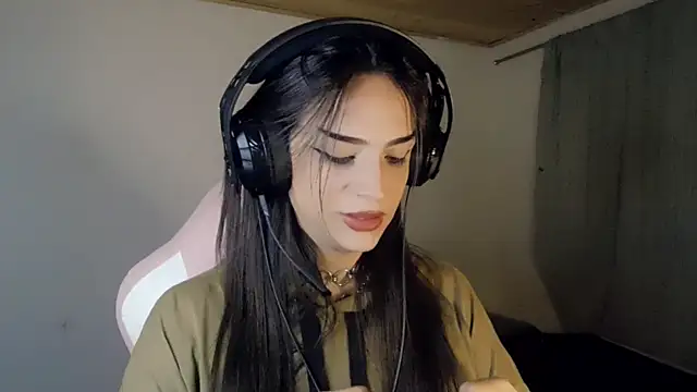 Dollbehavior  online show from January 8, 3:23 am