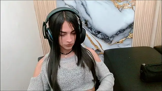 Dollbehavior  online show from September 15, 3:18 am