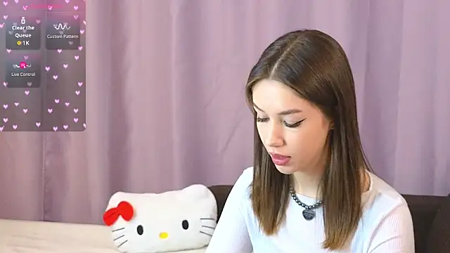 ellie kramer online show from October 14, 7:25 pm