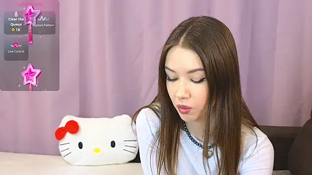 ellie kramer online show from February 4, 9:21 pm