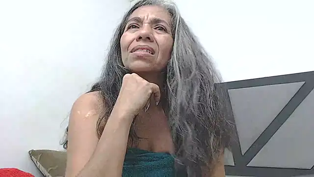 Snapshot of chanel_grant chatting on March 2, 11:06 pm chanel grant online show from March 2, 11:06 pm