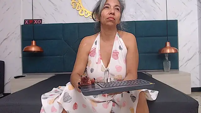 chanel grant online show from December 3, 8:30 pm