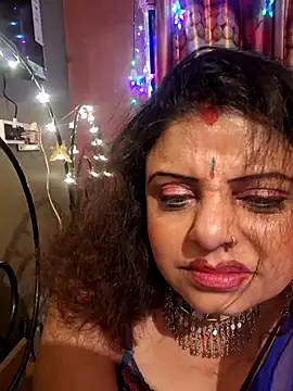 Snapshot of Maaya66 chatting on February 7, 6:13 pm Maaya66 online show from February 7, 6:13 pm