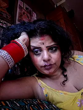 Snapshot of Maaya66 chatting on March 6, 2:19 am Maaya66 online show from March 6, 2:19 am