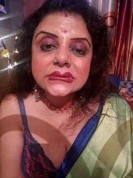 Snapshot of Maaya66 chatting on February 11, 5:50 pm Maaya66 online show from February 11, 5:50 pm