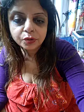 Maaya66 online show from December 22, 1:44 pm