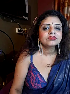 Snapshot of Maaya66 chatting on February 28, 9:55 pm Maaya66 online show from February 28, 9:55 pm