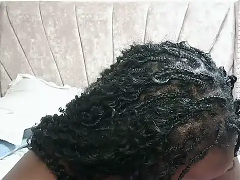 sheryl me online show from March 19, 5:24 pm