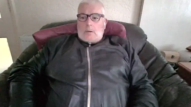 Leatherman63 online show from July 22, 5:53 am