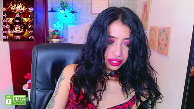 REDHOTTER  online show from November 10, 8:03 pm