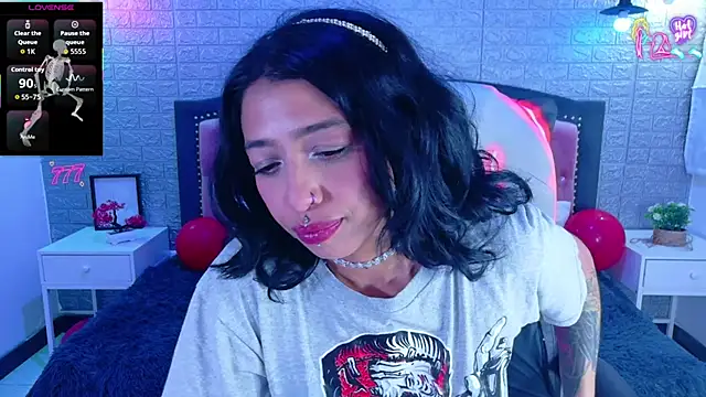 REDHOTTER  online show from March 4, 7:43 pm