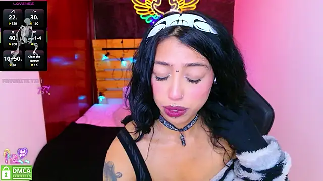 REDHOTTER  online show from June 9, 7:37 pm