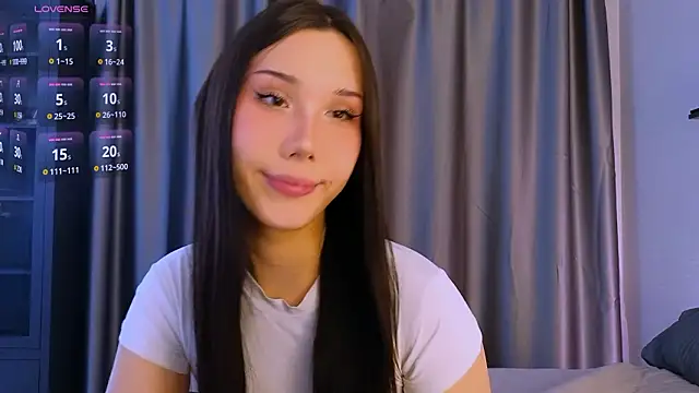 Kaia Sunshine Mia online show from March 21, 9:14 am