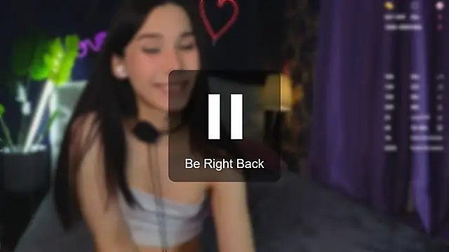 Snapshot of Kaia_Sunshine_Mia chatting on March 13, 6:45 pm Kaia Sunshine Mia online show from March 13, 6:45 pm