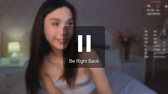 Snapshot of Kaia_Sunshine_Mia chatting on February 2, 5:04 pm Kaia Sunshine Mia online show from February 2, 5:04 pm