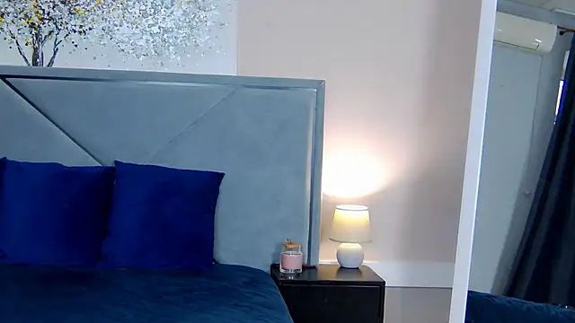 NicoleRosss online show from November 29, 10:26 am