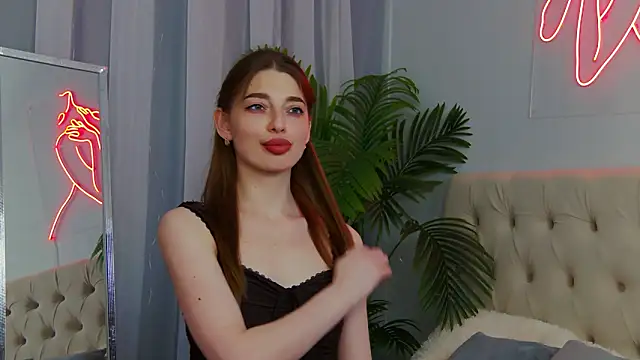 Snapshot of NicoleRosss chatting on May 27, 2:24 pm NicoleRosss online show from May 27, 2:24 pm