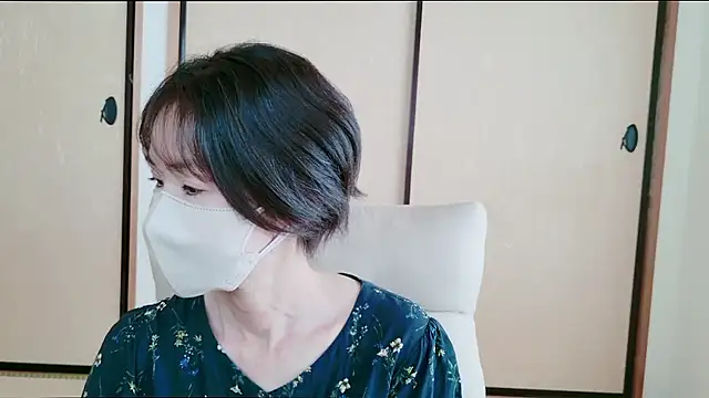 xxArisaxx online show from April 14, 5:45 am