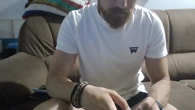 Snapshot of SexyCaptain chatting on July 22, 9:55 am SexyCaptain online show from July 22, 9:55 am