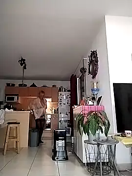 SoDi Love online show from December 28, 3:58 am