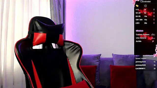 Lexyevans online show from February 23, 9:37 pm