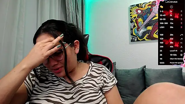 Lexyevans online show from March 18, 12:19 am