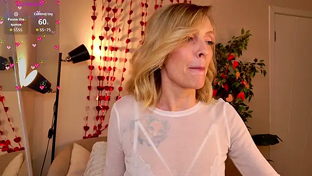 sexuallycorrecte online show from February 17, 8:17 pm