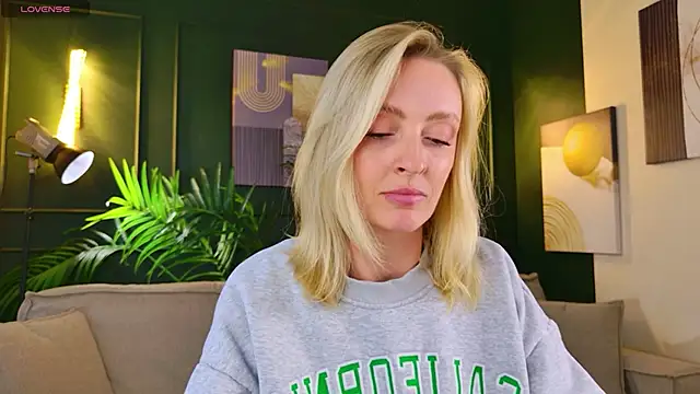 sexuallycorrecte online show from May 29, 7:58 am